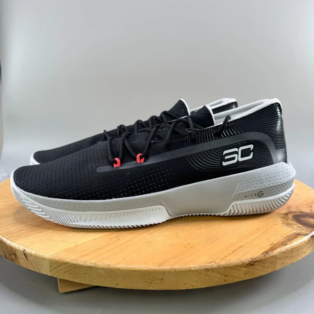 Under Armour SC 3Zero III Mens Size 13.5 Basketball Shoes‎ Black Sneakers Curry